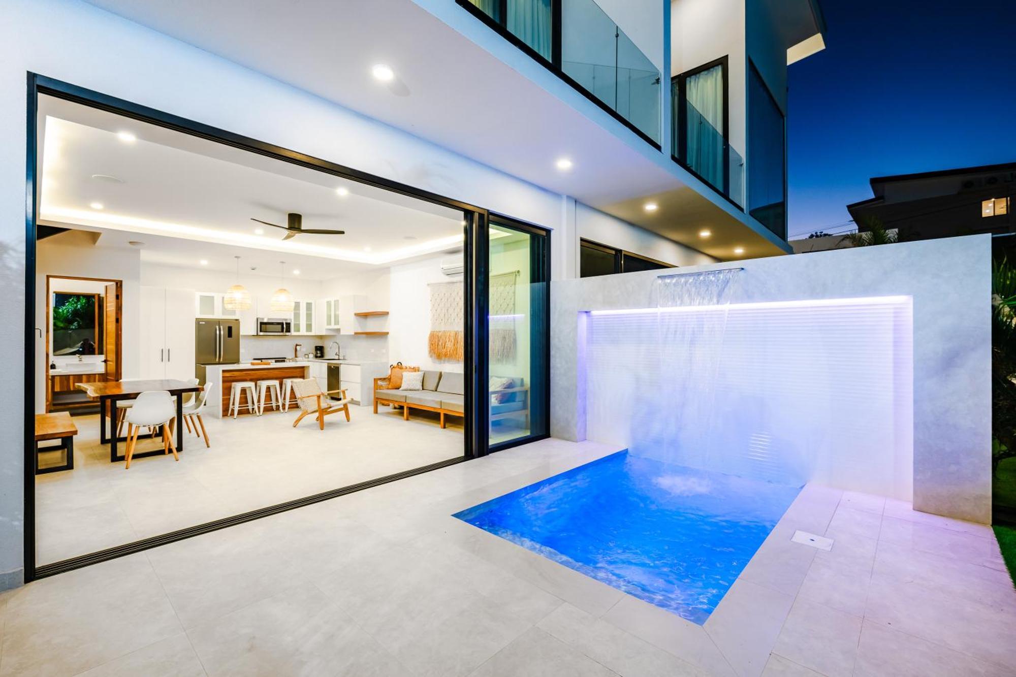 Mvillas Luxury Villas With Beach Club Access & Sauna تاماريندو المظهر الخارجي الصورة