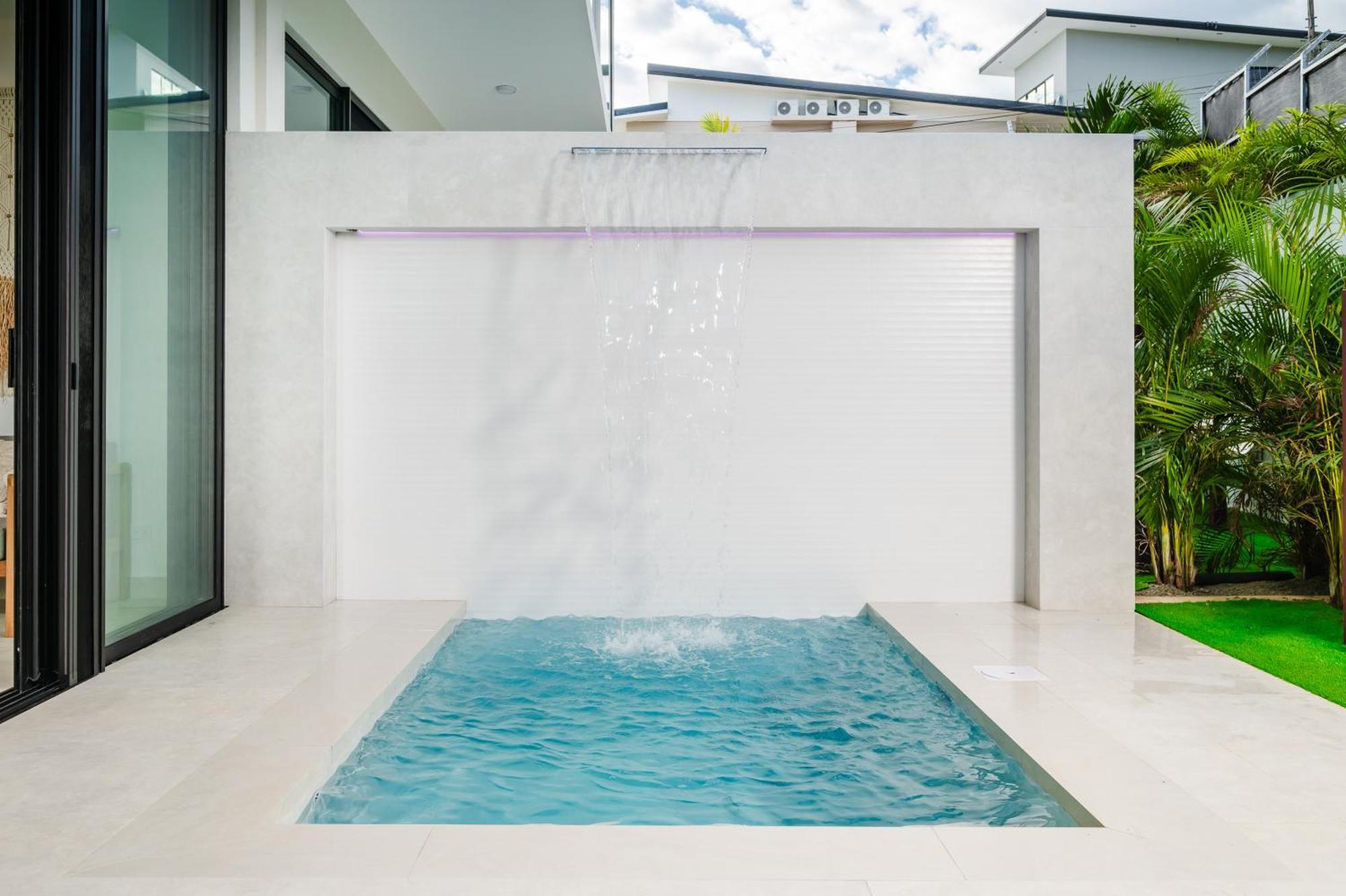 Mvillas Luxury Villas With Beach Club Access & Sauna تاماريندو المظهر الخارجي الصورة